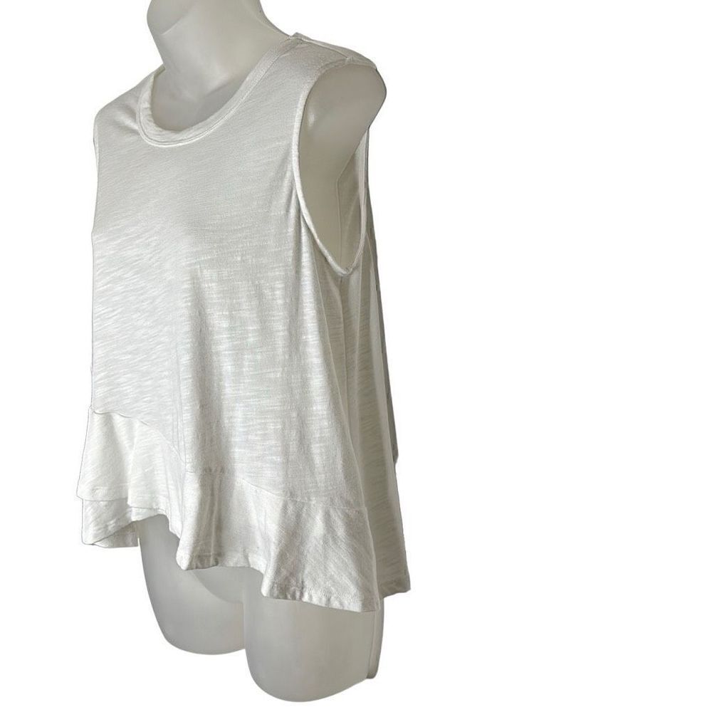 Mossimo White Tank Top Small - Picture 2 of 6